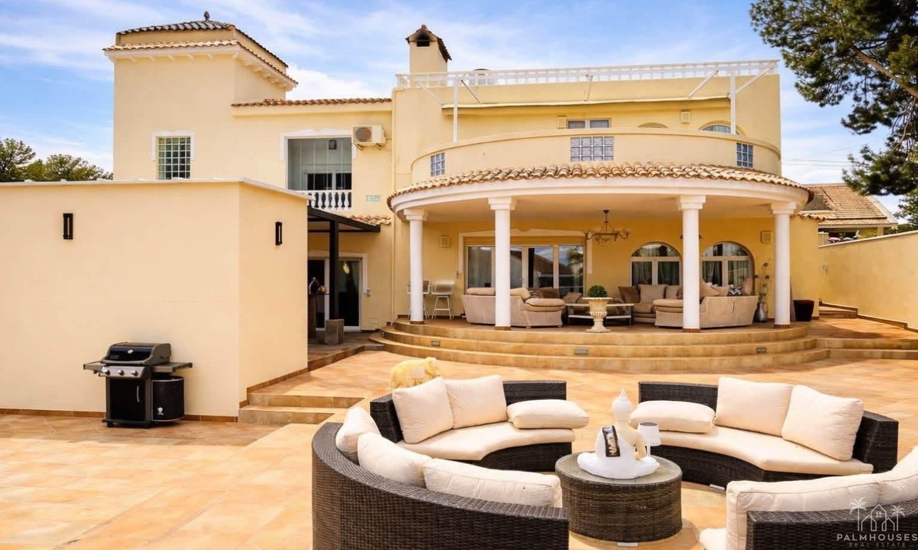 Resale - Villa - San Miguel de Salinas - Inland