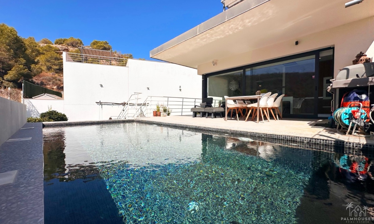 Resale - Villa - San Miguel de Salinas - Inland