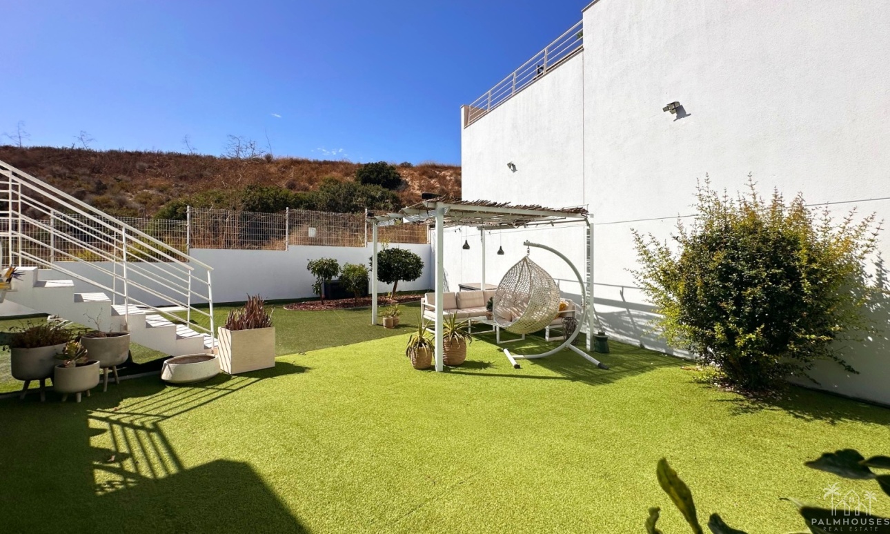 Resale - Villa - San Miguel de Salinas - Inland