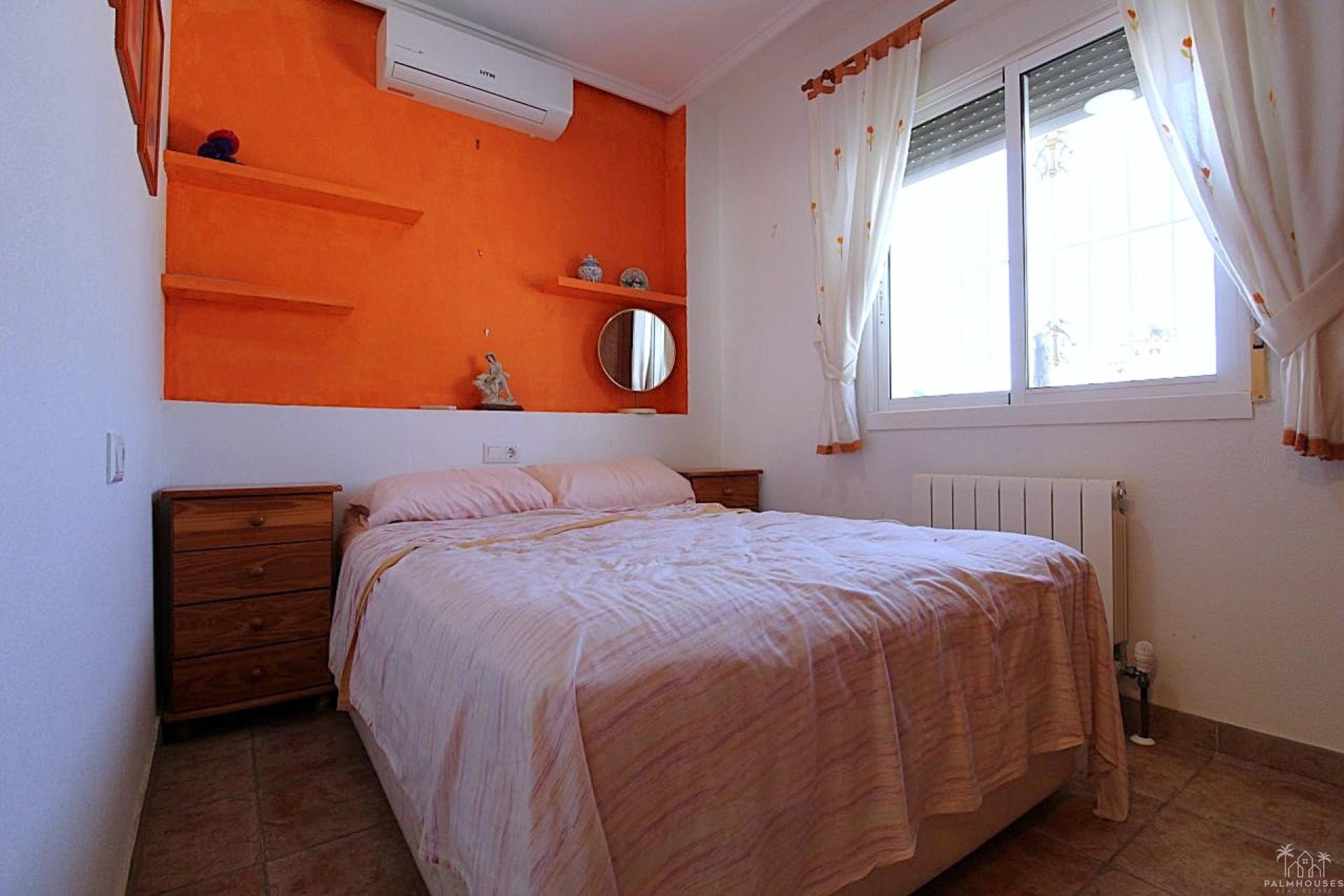 Resale - Villa - San Miguel de Salinas - Inland