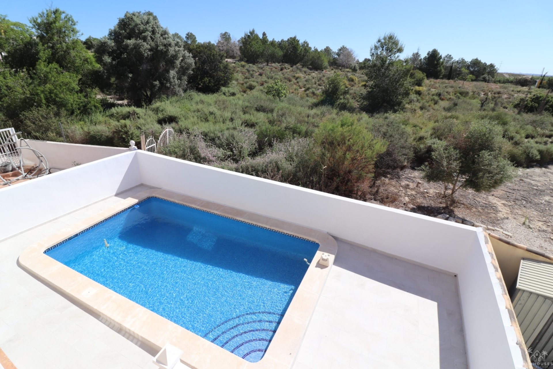 Resale - Villa - San Miguel de Salinas - Lake View Mansions