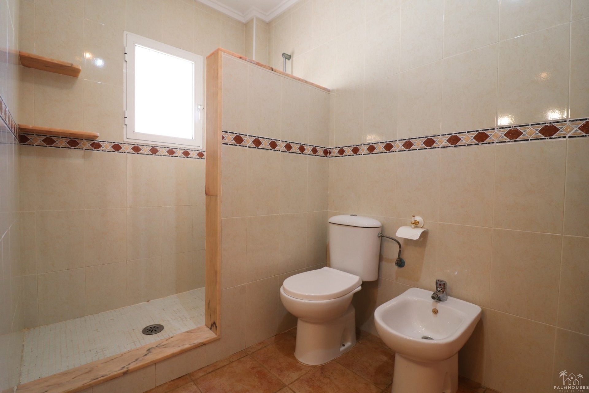 Resale - Villa - San Miguel de Salinas - Lake View Mansions
