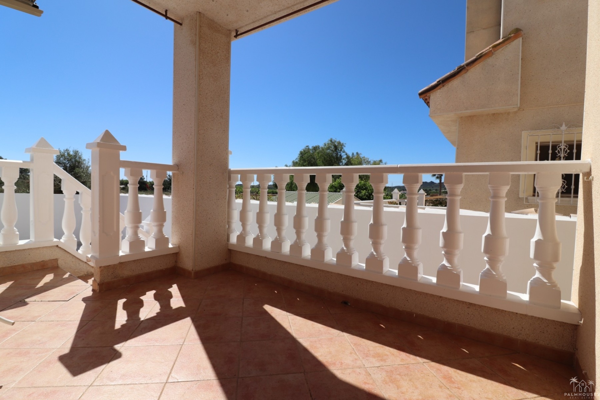 Resale - Villa - San Miguel de Salinas - Lake View Mansions