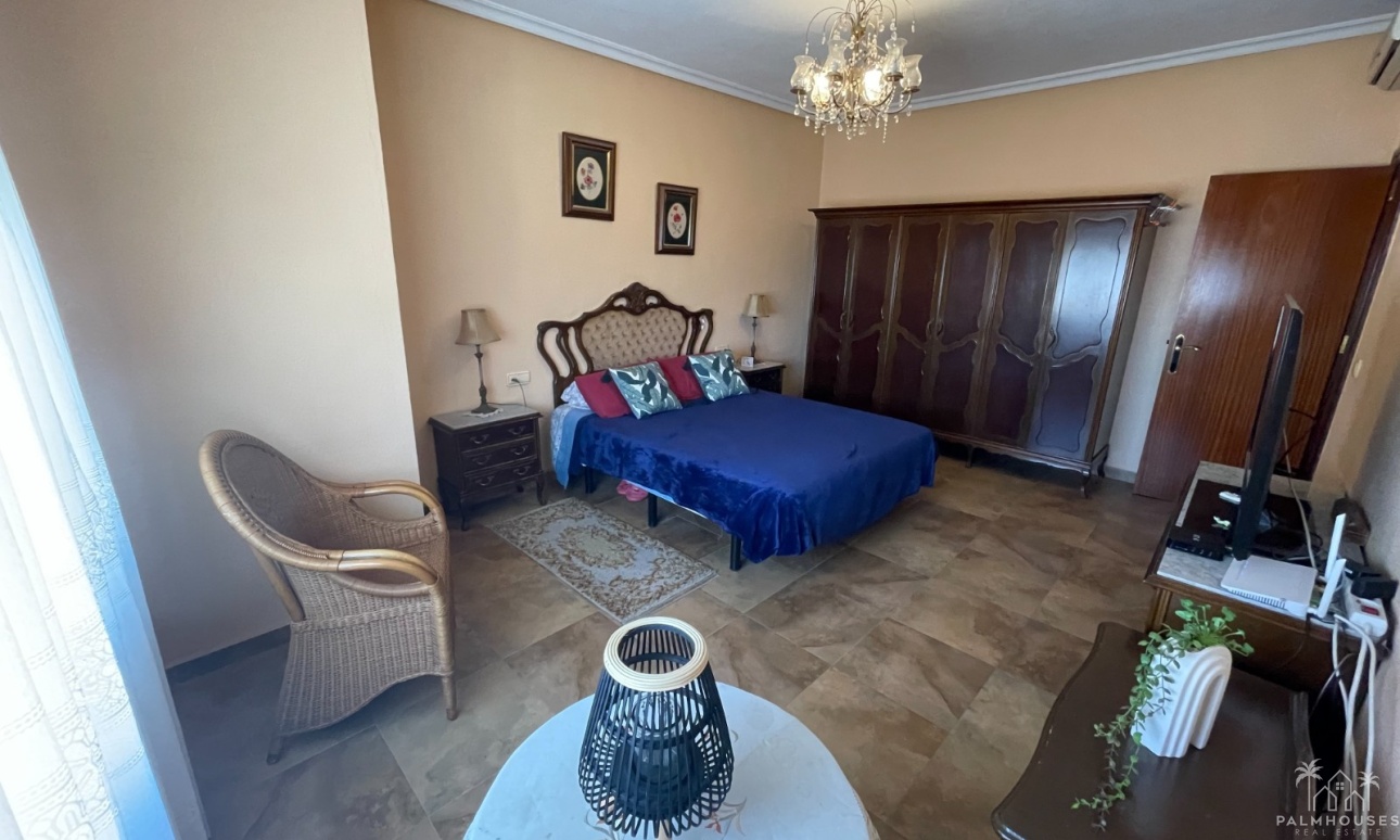 Resale - Villa - San Miguel de Salinas - Pueblo