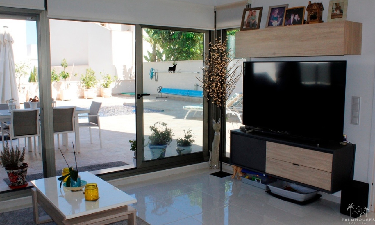 Resale - Villa - San Miguel de Salinas - San Miguel de Salinas Centro
