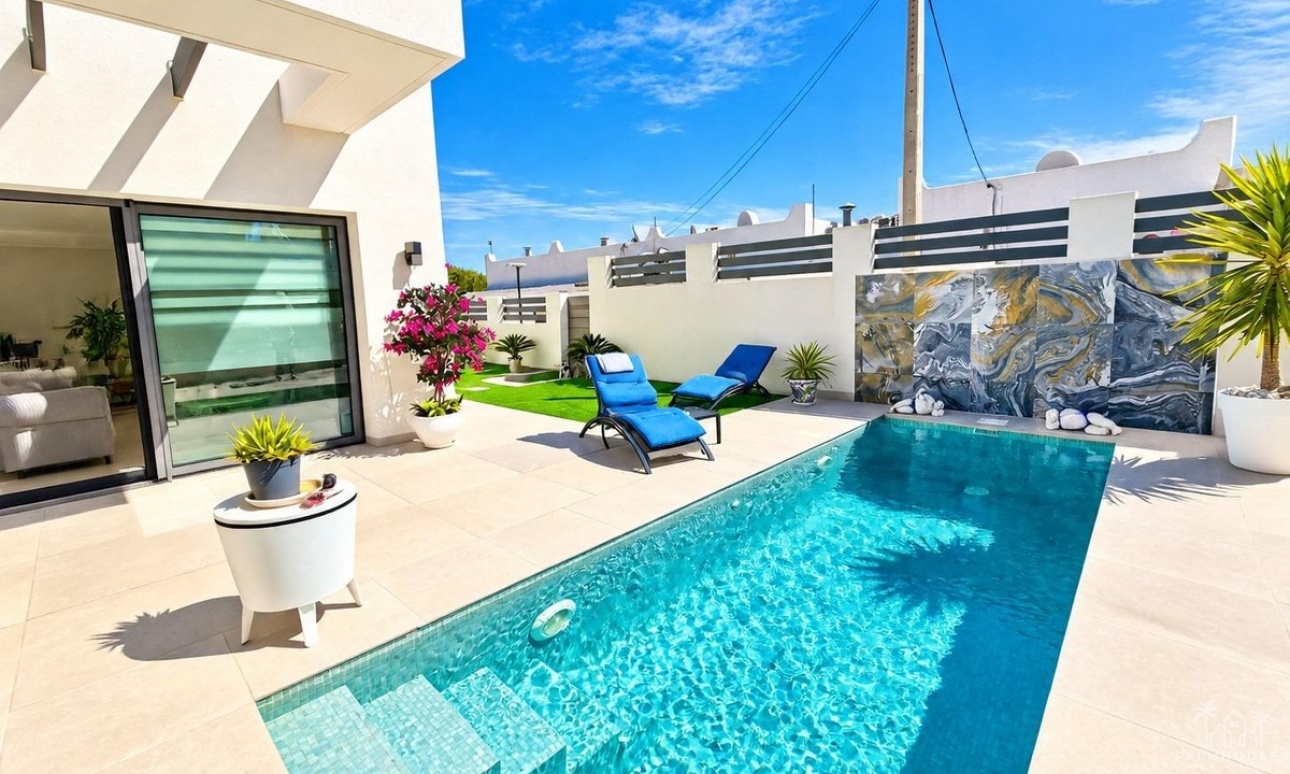 Resale - Villa - San Miguel de Salinas - San Miguel de Salinas Centro