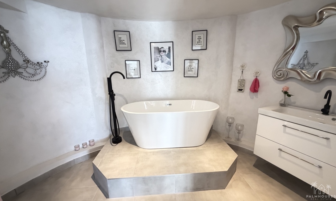 Resale - Villa - San Miguel de Salinas - San Miguel