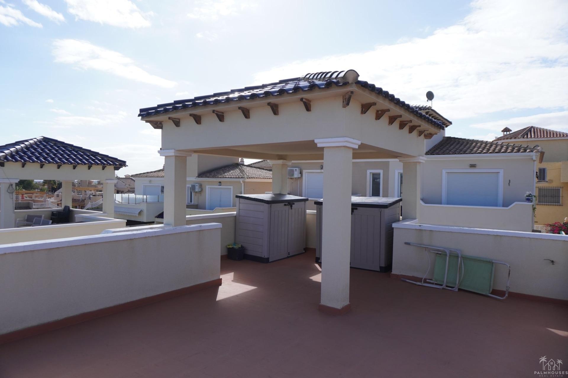 Resale - Villa - San Miguel de Salinas - San Miguel