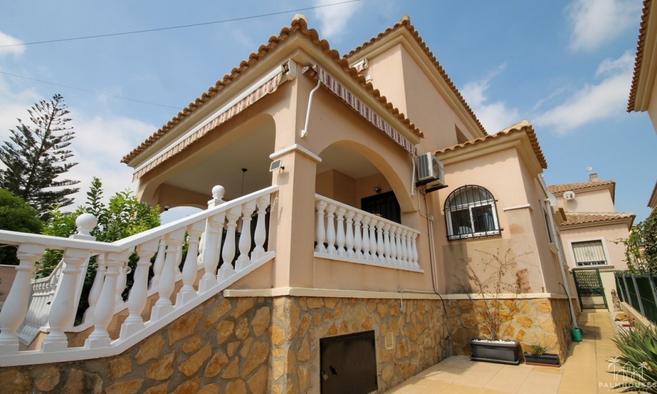 Resale - Villa - San Miguel de Salinas - San Miguel
