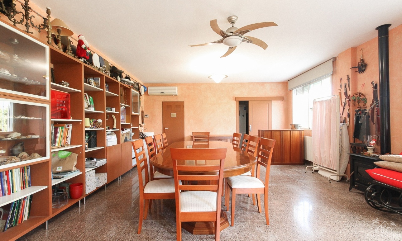 Resale - Villa - San Vicente del Raspeig - Inland