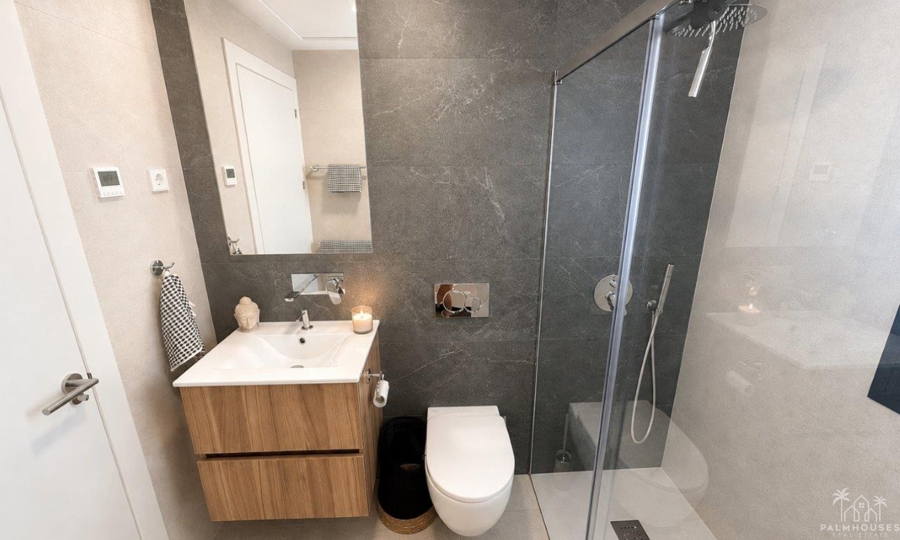 Resale - Villa - Santa Rosalia Resort - Inland