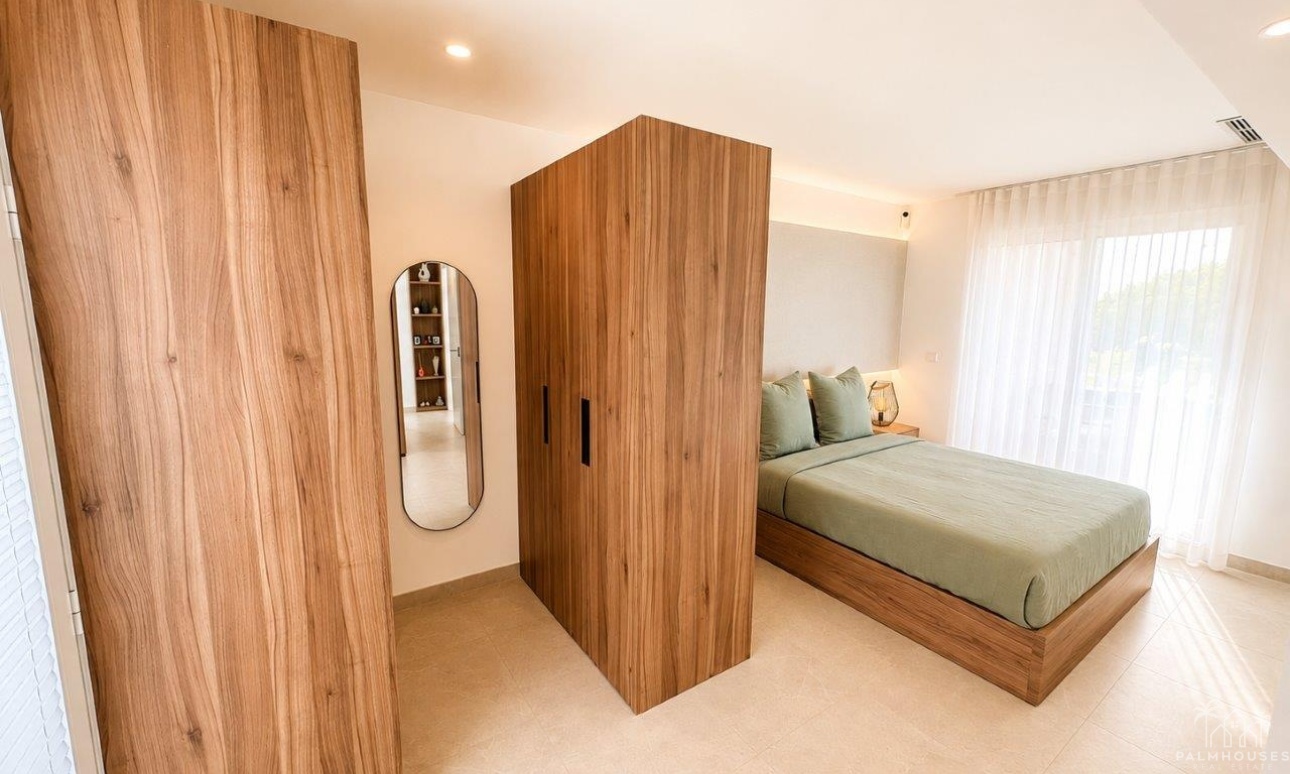 Resale - Villa - Santa Rosalia Resort - Inland