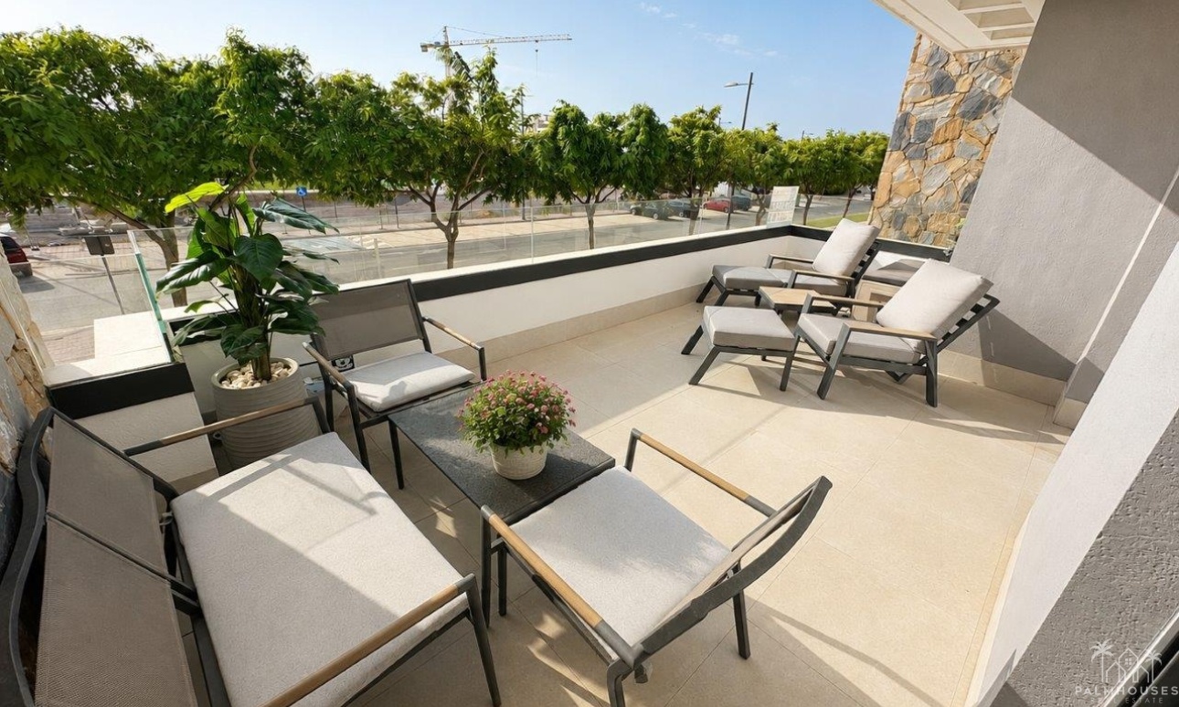 Resale - Villa - Santa Rosalia Resort - Inland