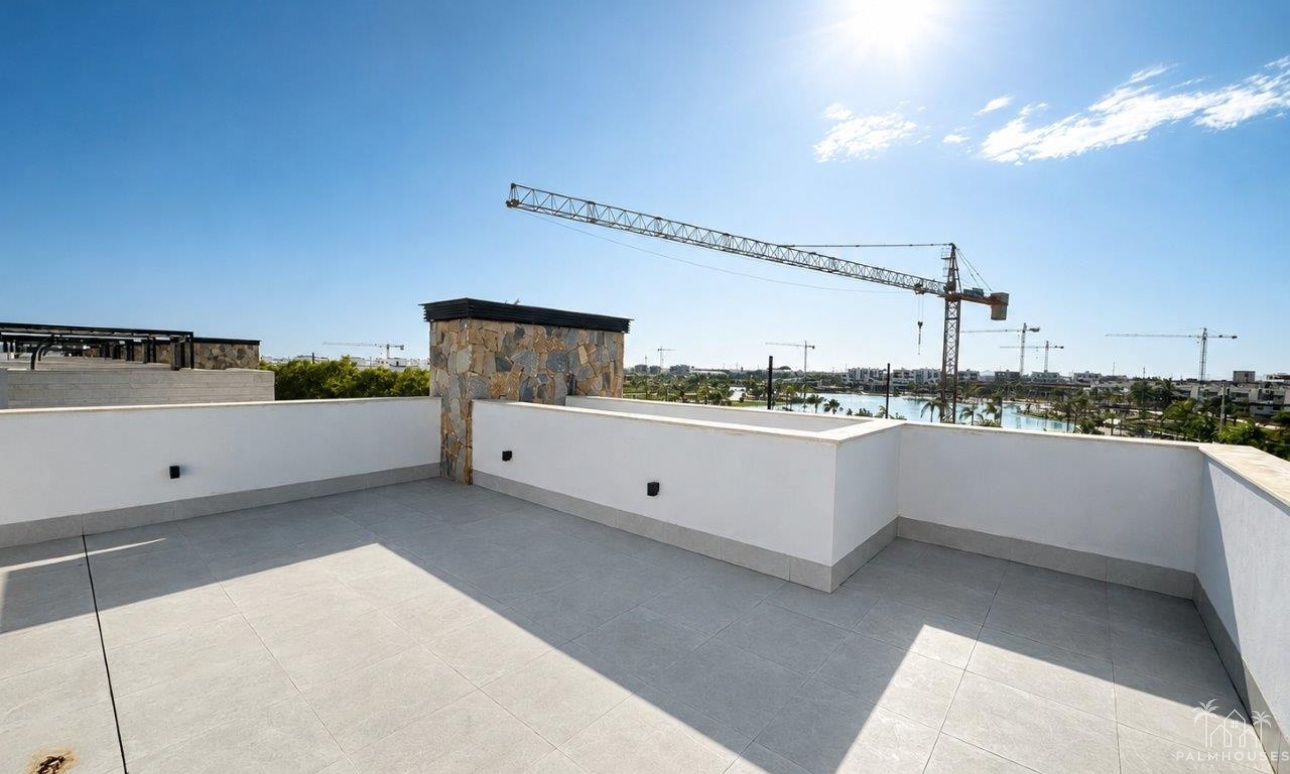 Resale - Villa - Santa Rosalia Resort - Inland
