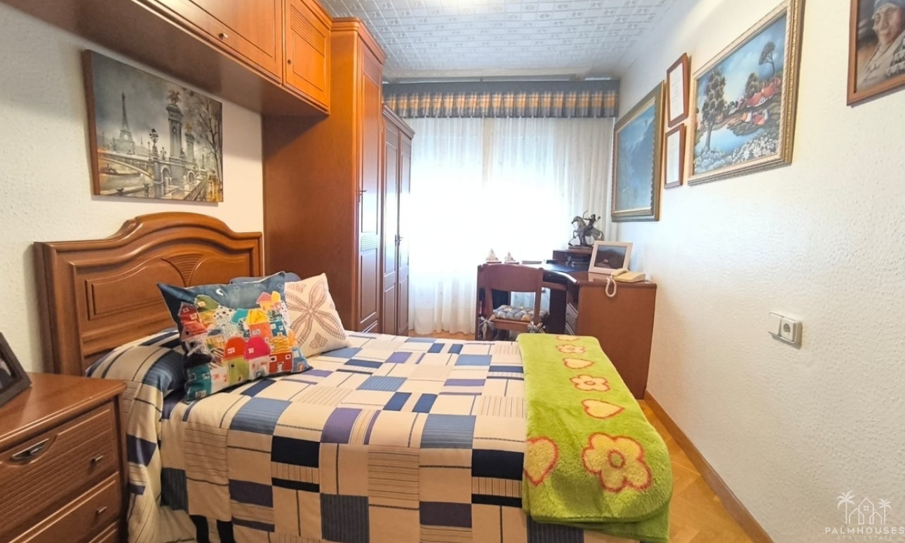 Resale - Villa - Sax - Sax Centro