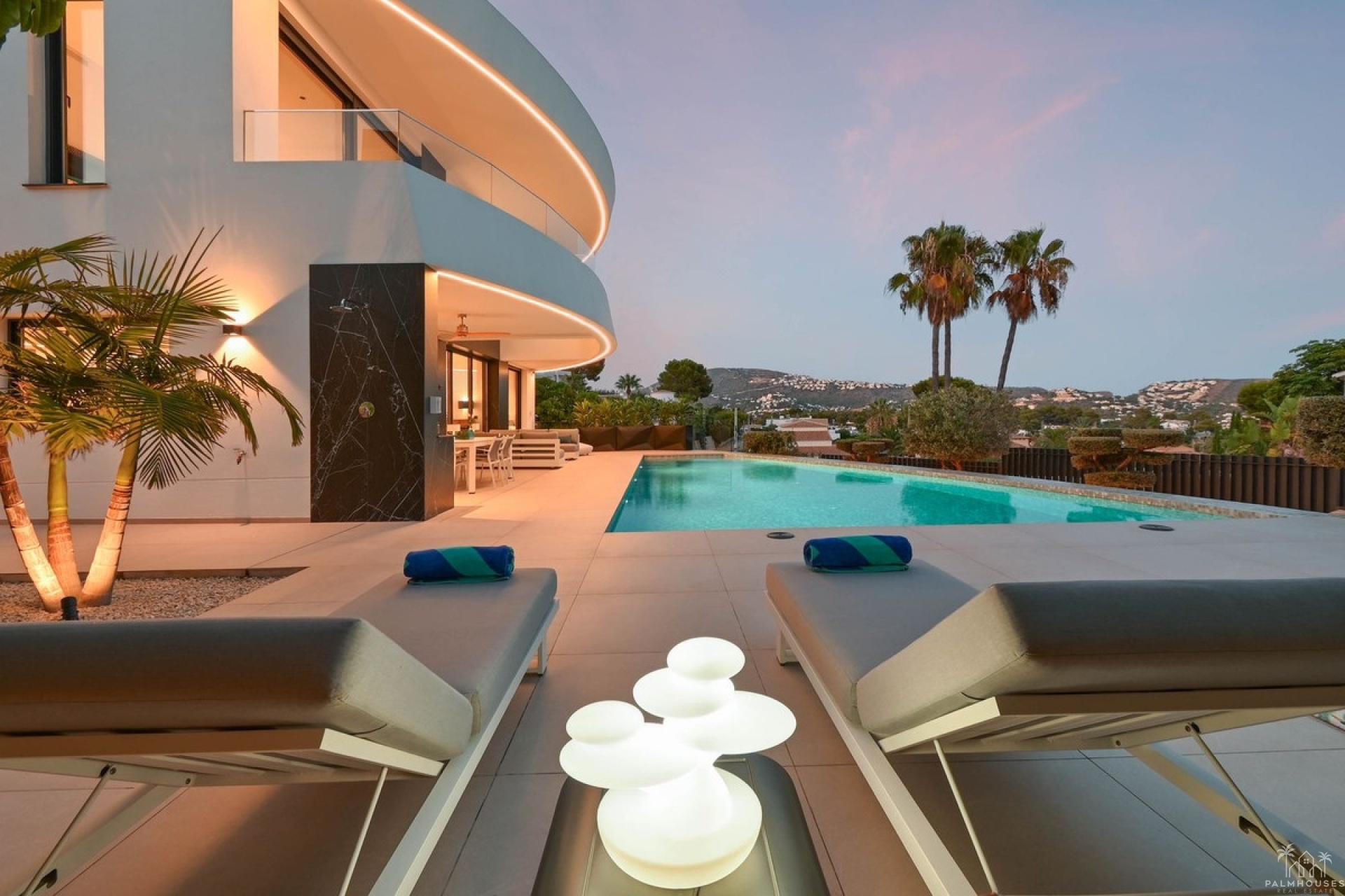 Resale - Villa - Teulada - Moraira