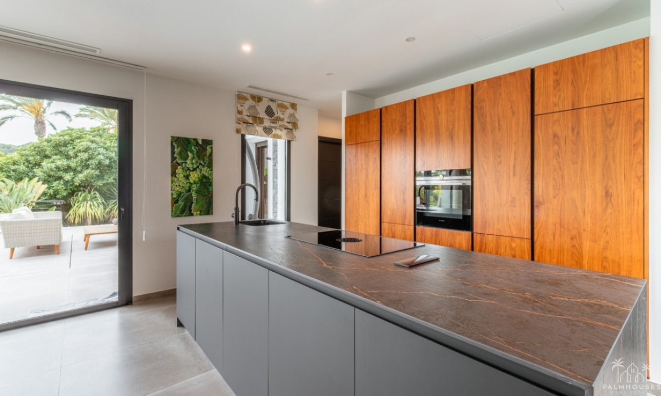 Resale - Villa - Teulada - Moraira