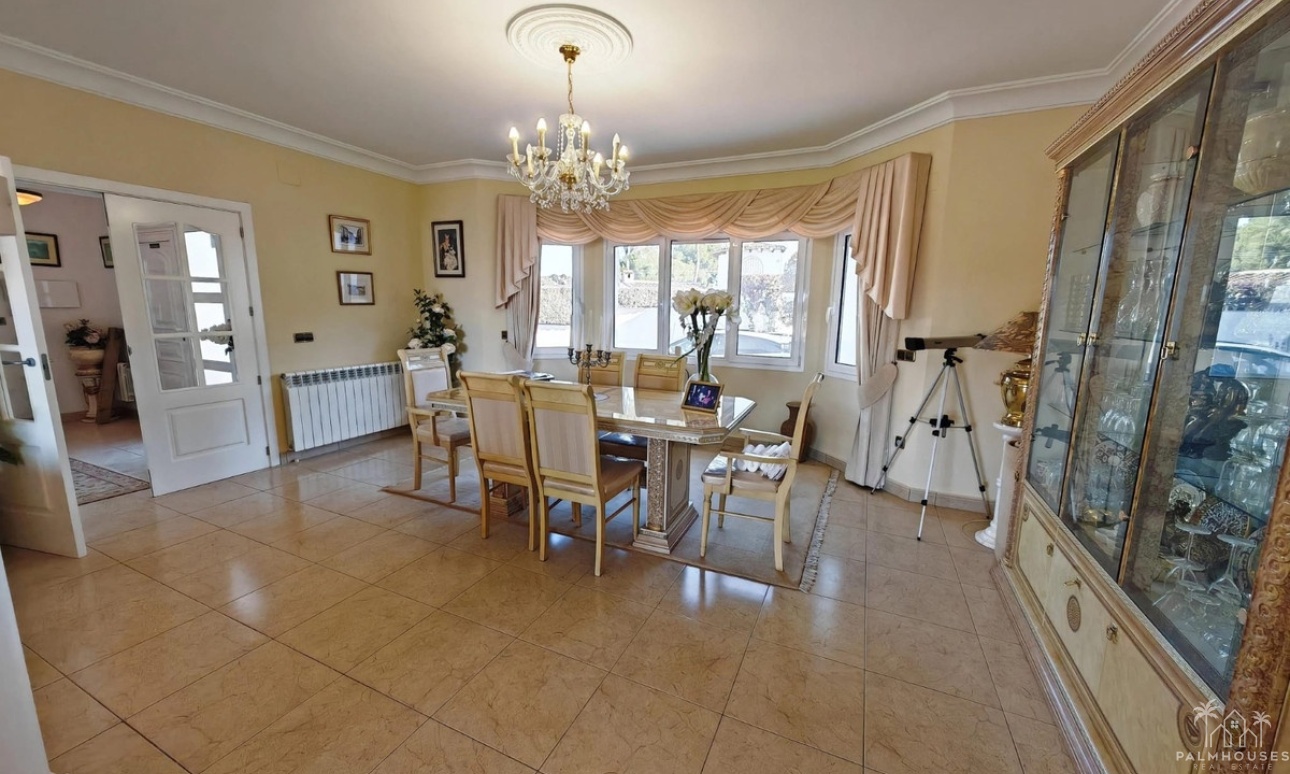 Resale - Villa - Teulada - Moraira