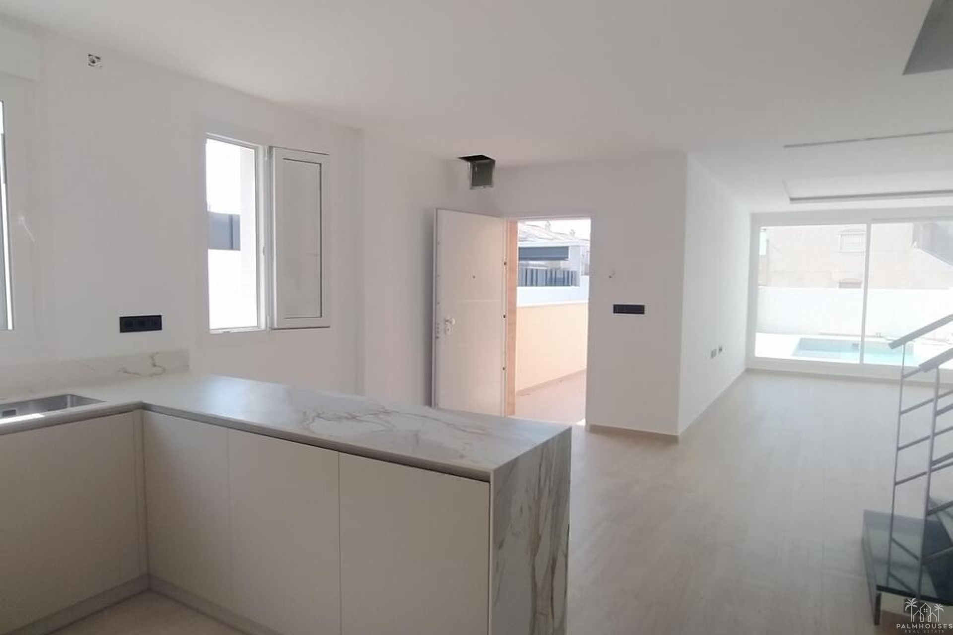 Resale - Villa - Torrevieja - Aguas Nuevas