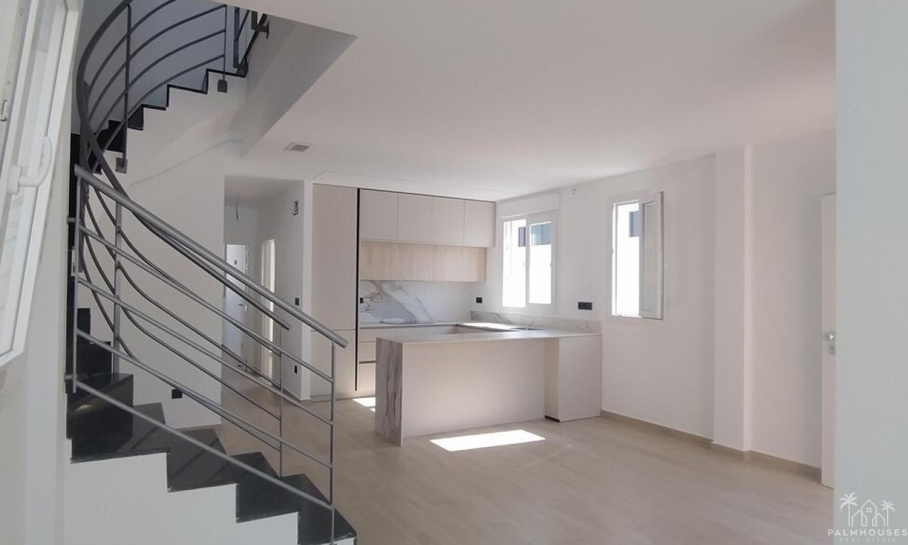 Resale - Villa - Torrevieja - Aguas Nuevas