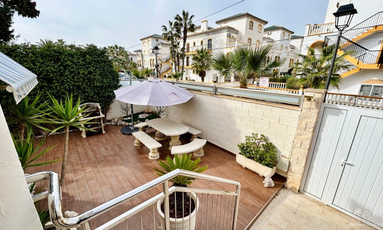 Resale - Villa - Torrevieja - Costa Blanca