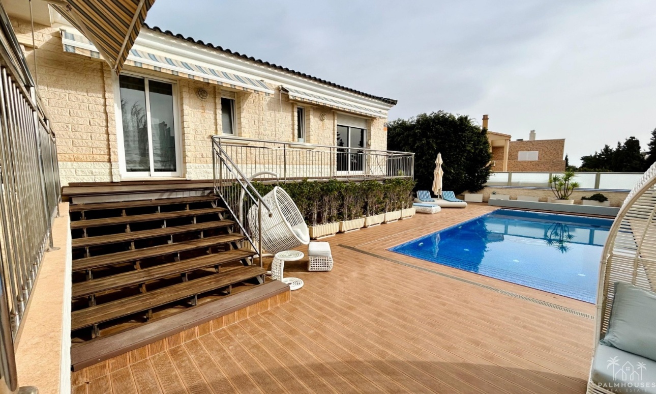 Resale - Villa - Torrevieja - Costa Blanca