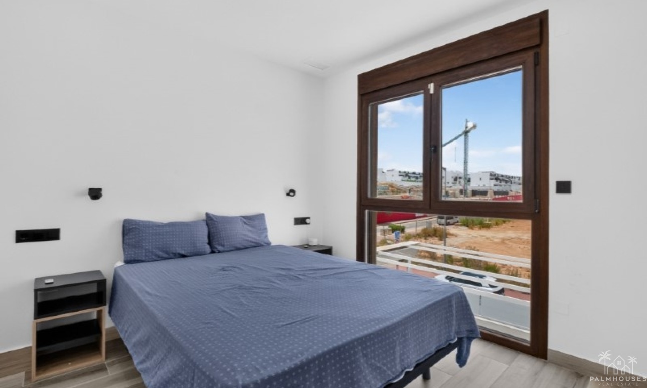 Resale - Villa - Torrevieja - Costa Blanca