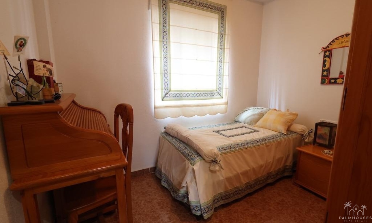 Resale - Villa - Torrevieja - Costa Blanca