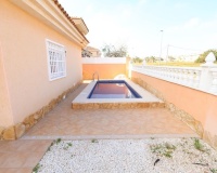 Resale - Villa - Torrevieja - Costa Blanca