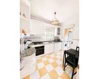 Resale - Villa - Torrevieja - Costa Blanca