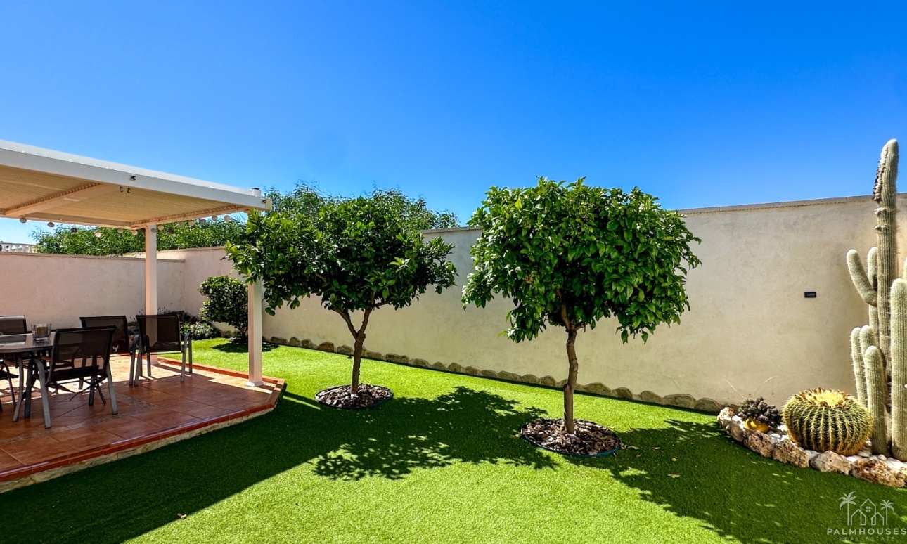 Resale - Villa - Torrevieja - Costa Blanca