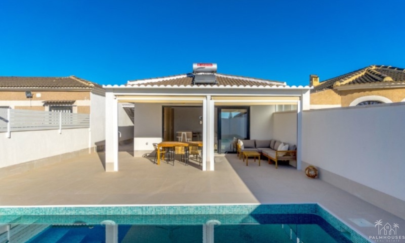 Resale - Villa - Torrevieja - Costa Blanca