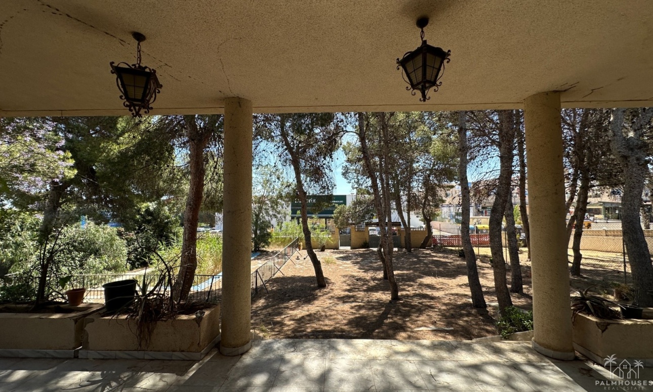Resale - Villa - Torrevieja - Costa Blanca