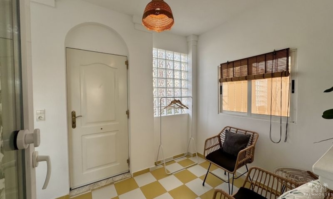 Resale - Villa - Torrevieja - Costa Blanca