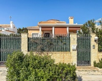 Resale - Villa - Torrevieja - Costa Blanca