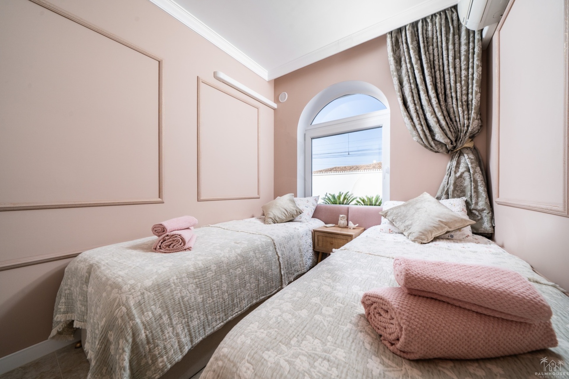 Resale - Villa - Torrevieja - Costa Blanca