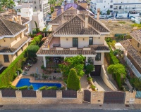 Resale - Villa - Torrevieja - Costa Blanca