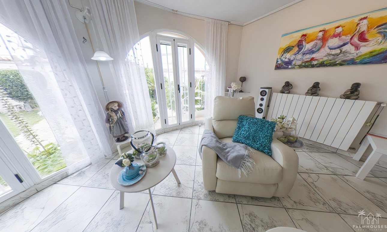 Resale - Villa - Torrevieja - Costa Blanca
