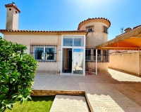 Resale - Villa - Torrevieja - Costa Blanca