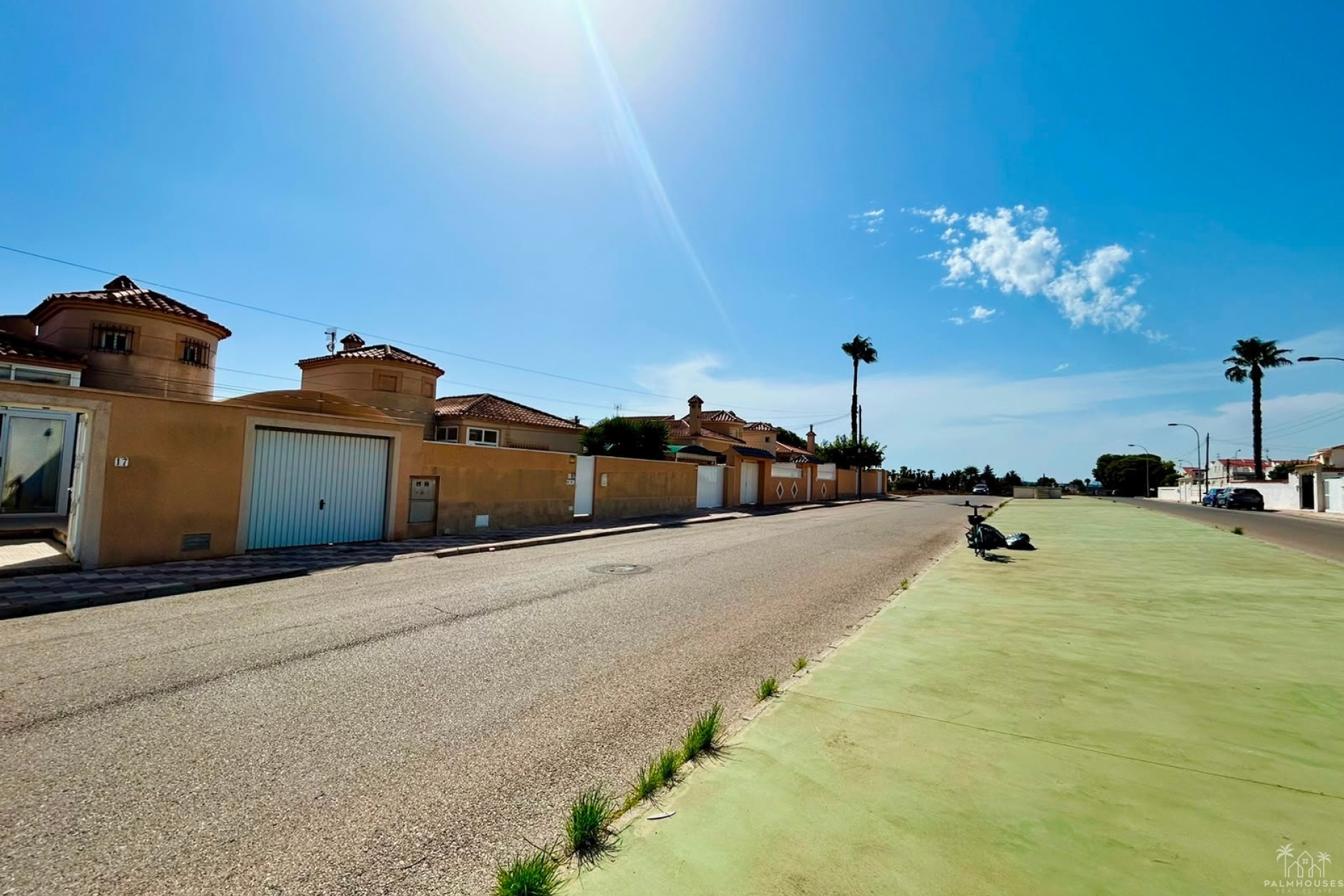 Resale - Villa - Torrevieja - Costa Blanca