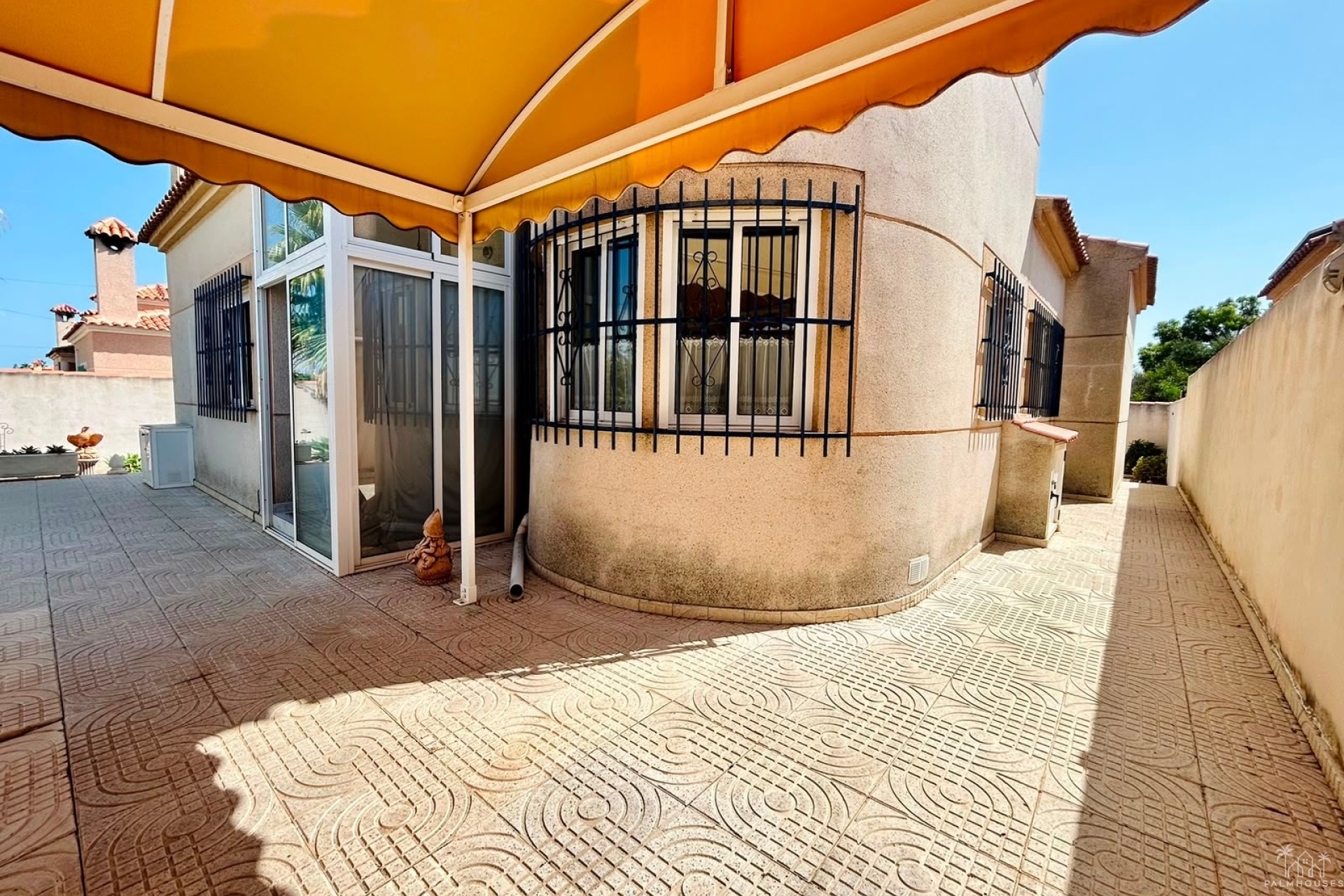 Resale - Villa - Torrevieja - Costa Blanca