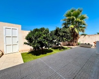 Resale - Villa - Torrevieja - Costa Blanca