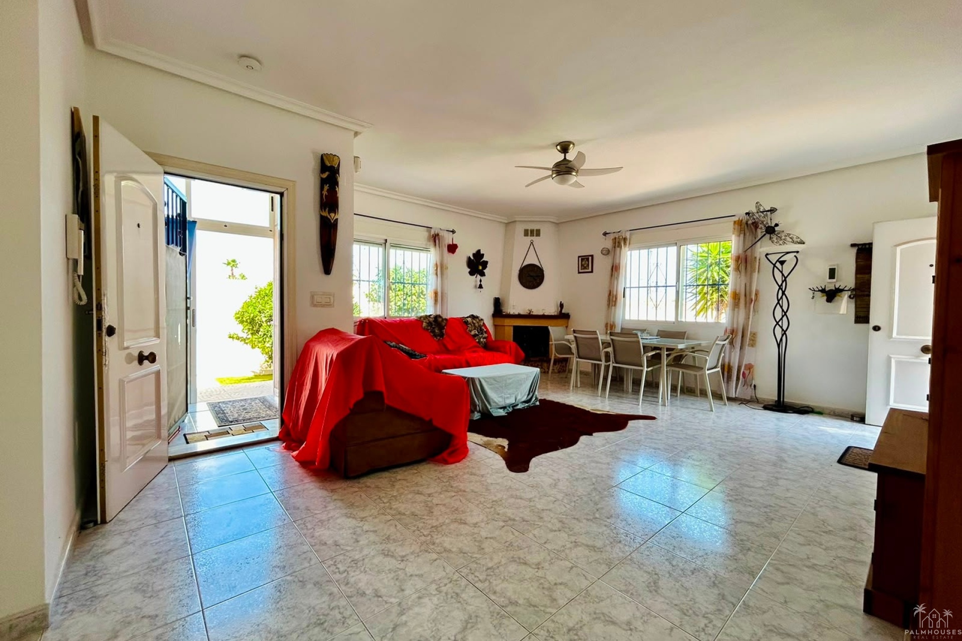 Resale - Villa - Torrevieja - Costa Blanca