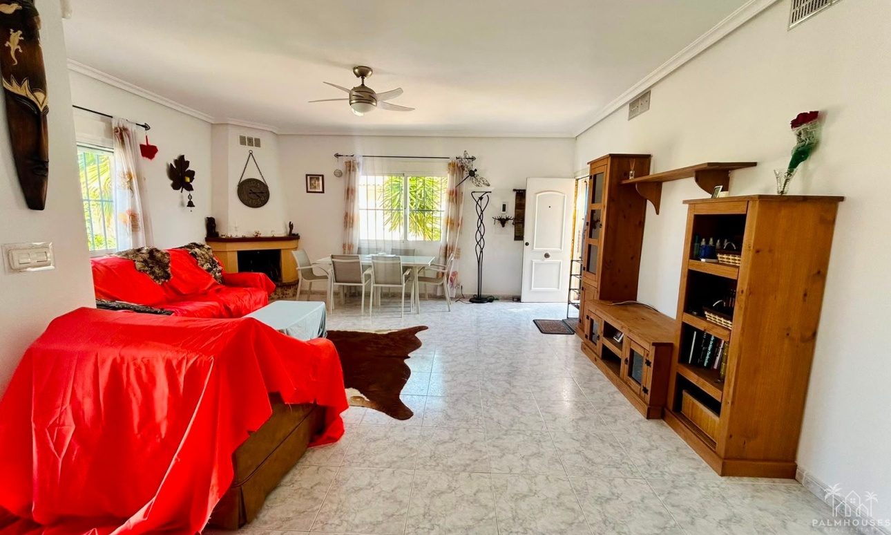 Resale - Villa - Torrevieja - Costa Blanca