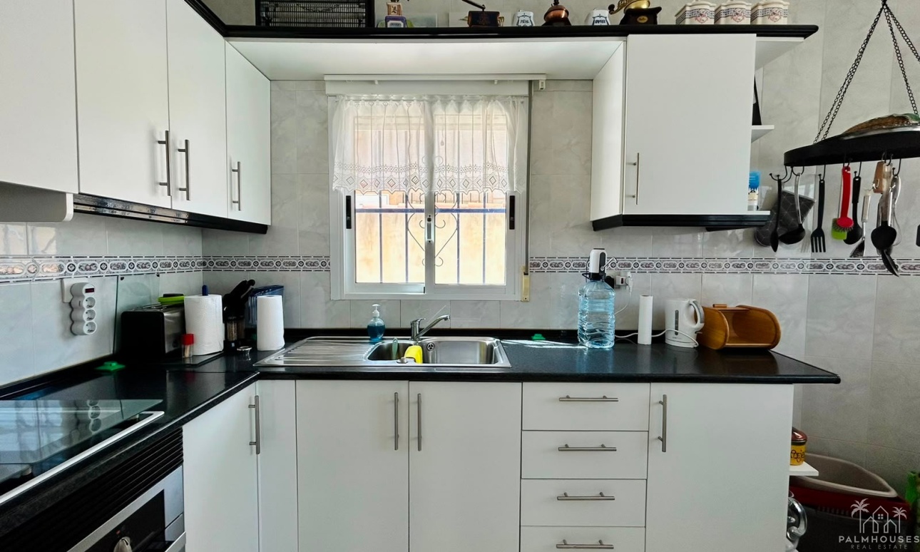 Resale - Villa - Torrevieja - Costa Blanca
