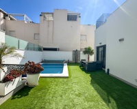 Resale - Villa - Torrevieja - Costa Blanca