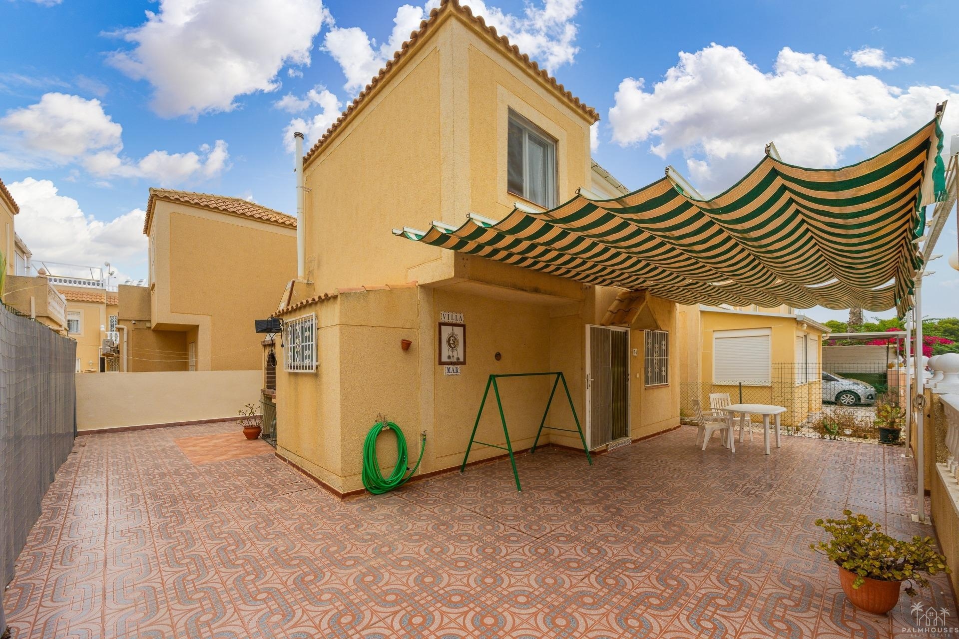 Resale - Villa - Torrevieja - El limonar