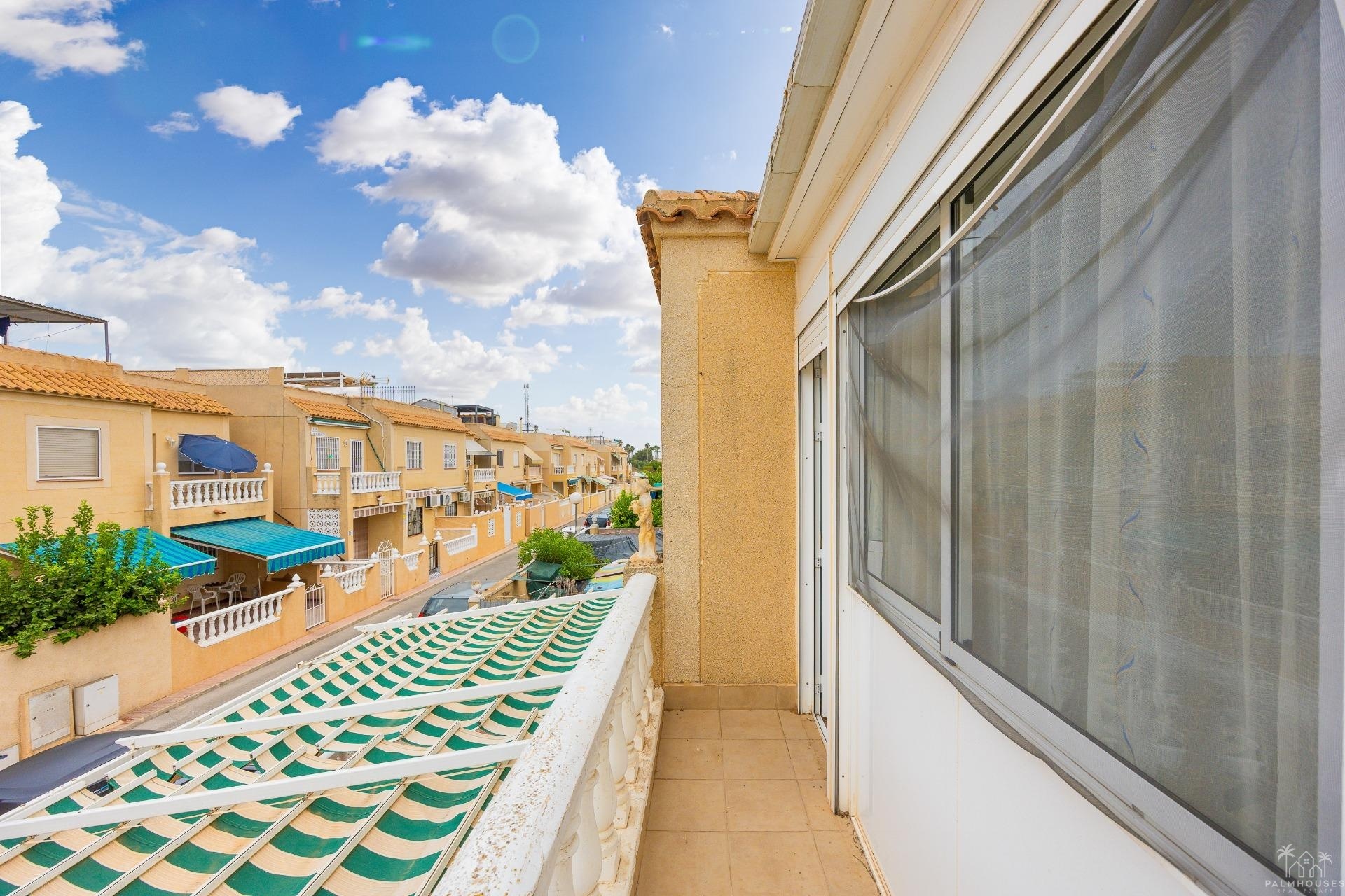 Resale - Villa - Torrevieja - El limonar