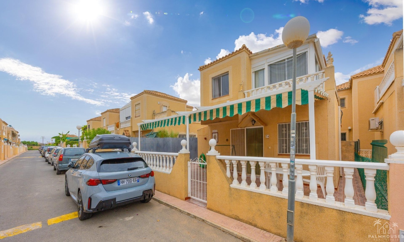 Resale - Villa - Torrevieja - El limonar