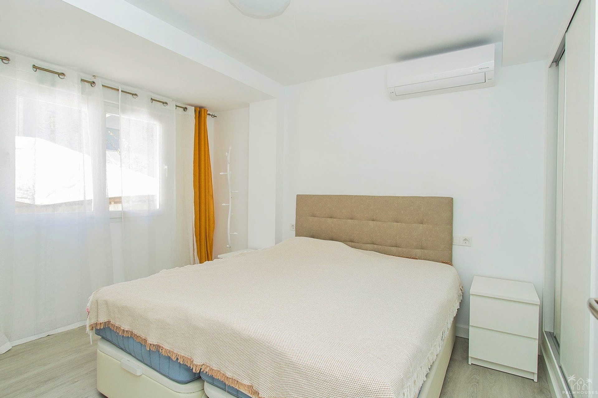 Resale - Villa - Torrevieja - La Mata